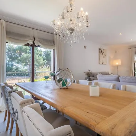 - 38180 Mallorca Tatil Evi *